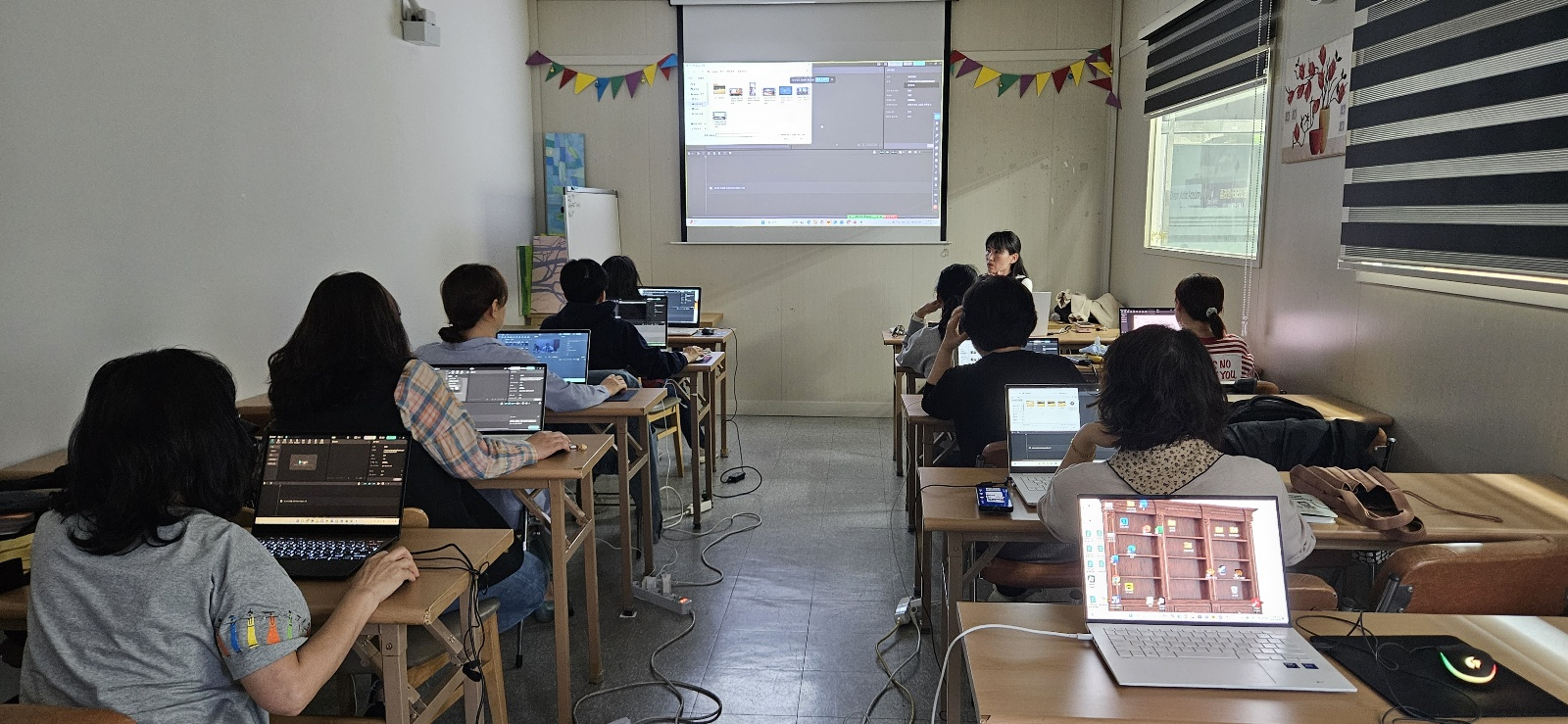 Read more about the article 영상편집 capcut 원데이 클래스 (2025. 4. 30.)
